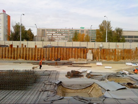 Insitcentrum - podzemné garáže pod hladinou podzemnej vody